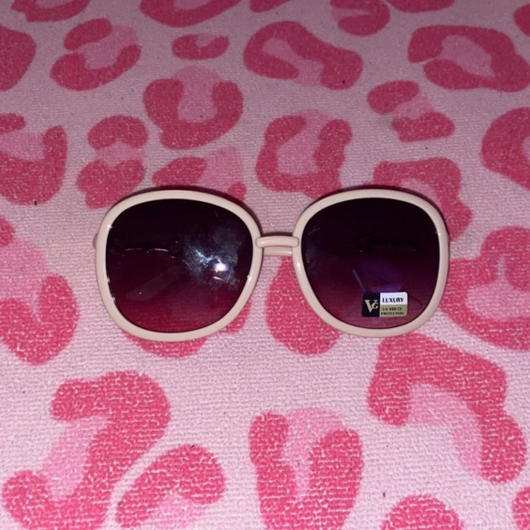 pink sunglasses - Picture 1 of 2